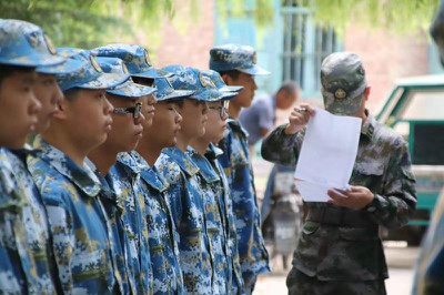 學(xué)院主校區(qū)2019級(jí)新生軍訓(xùn)拉開(kāi)序幕