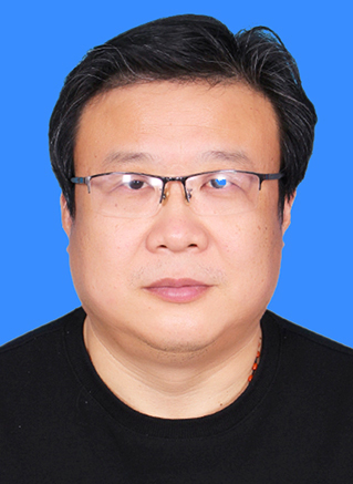 周偉